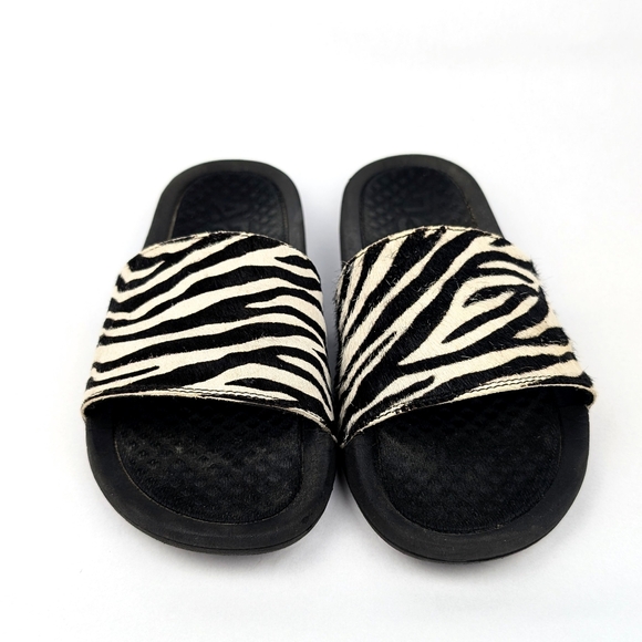 APL - Zebra Print Pony Hair Slide Sandal Size 9 - Picture 3 of 5